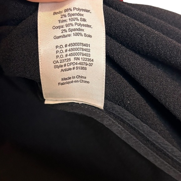 Aritzia Wilfred Chevalier Blazer- Black Size 4 - Picture 9 of 11